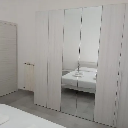 Casa Abele 10 Minutes From Trastevere