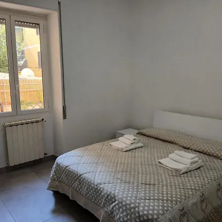Casa Abele 10 Minutes From Trastevere